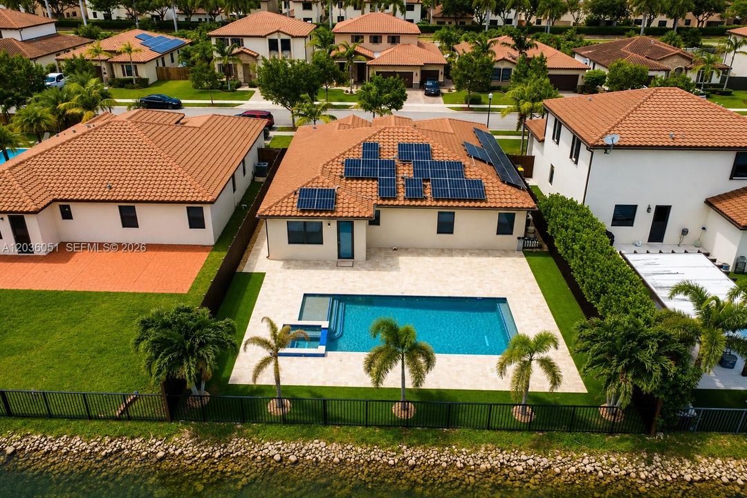 На продажу: $695,000 (4 спален, 3 ванн, 2228 Квадратных фут)