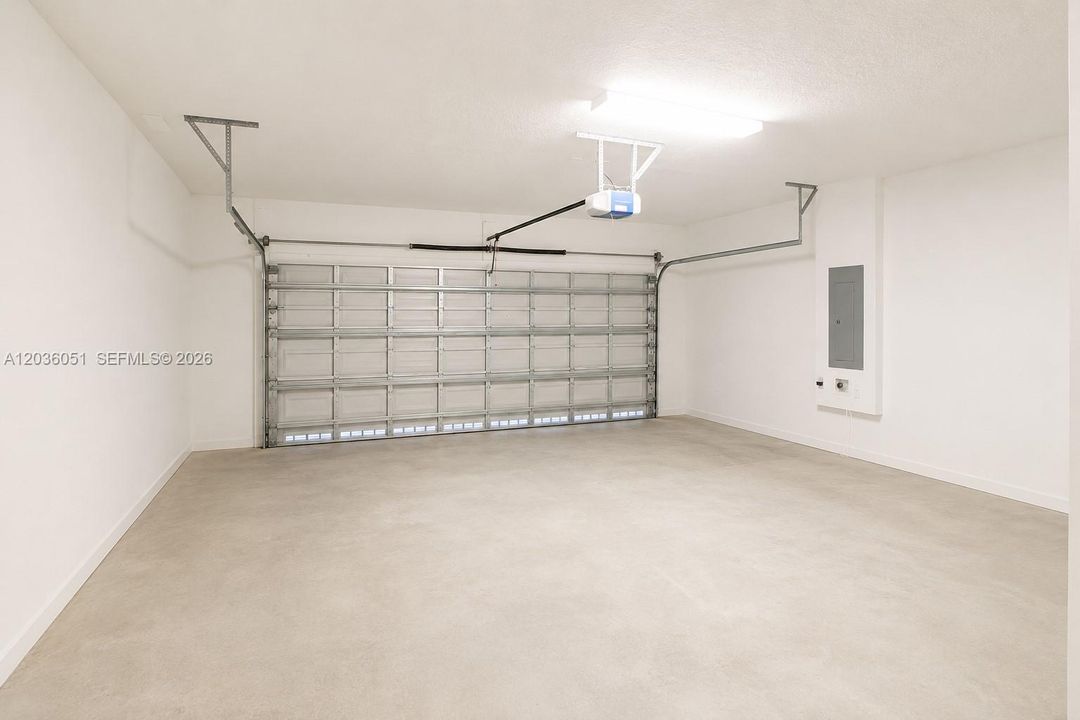 На продажу: $695,000 (4 спален, 3 ванн, 2228 Квадратных фут)