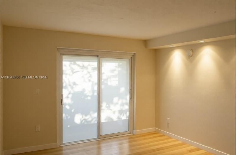 En Renta: $2,400 (2 camas, 2 baños, 1112 Pies cuadrados)