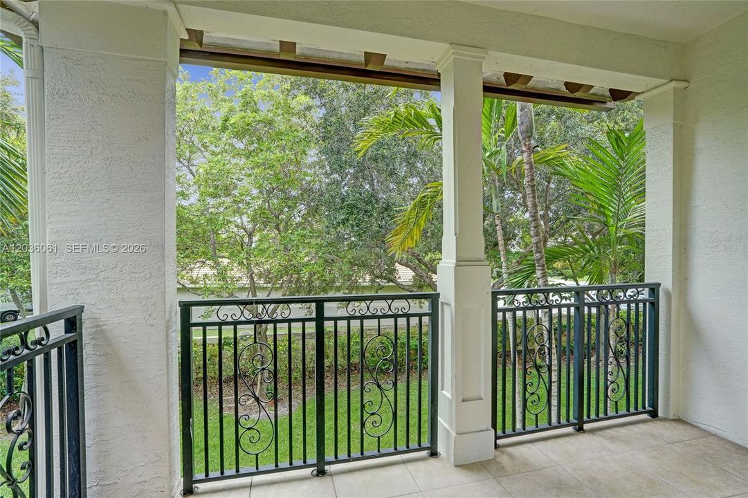 For Sale: $418,800 (3 beds, 2 baths, 1434 Square Feet)