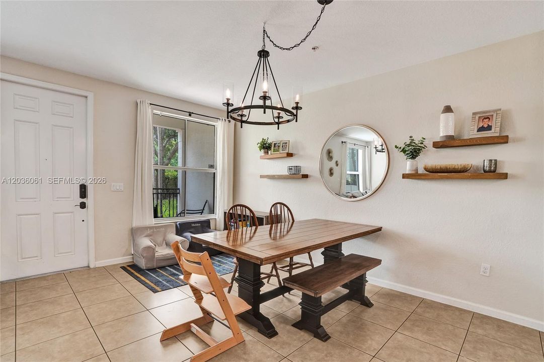 For Sale: $418,800 (3 beds, 2 baths, 1434 Square Feet)
