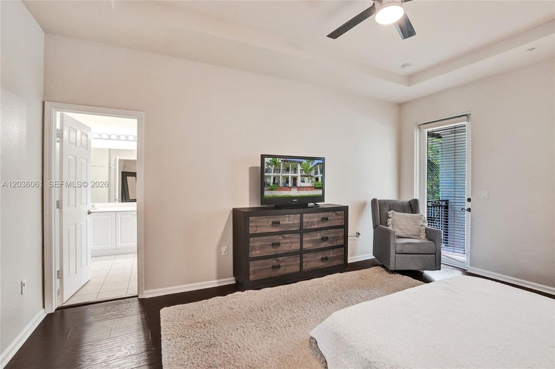 For Sale: $418,800 (3 beds, 2 baths, 1434 Square Feet)