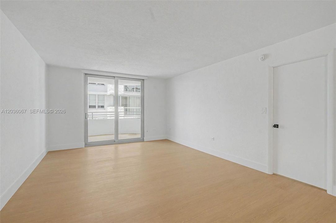 For Rent: $3,650 (2 beds, 2 baths, 1047 Square Feet)