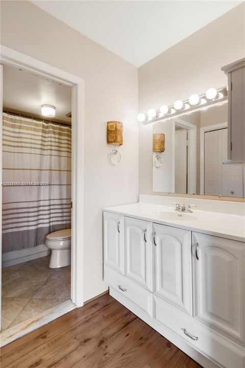 Full Bathroom