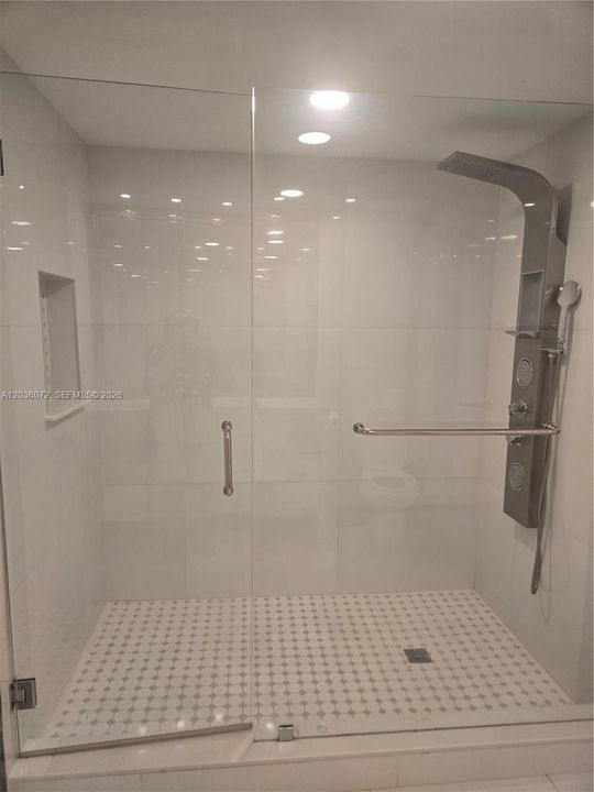 For Rent: $3,300 (3 beds, 2 baths, 1580 Square Feet)