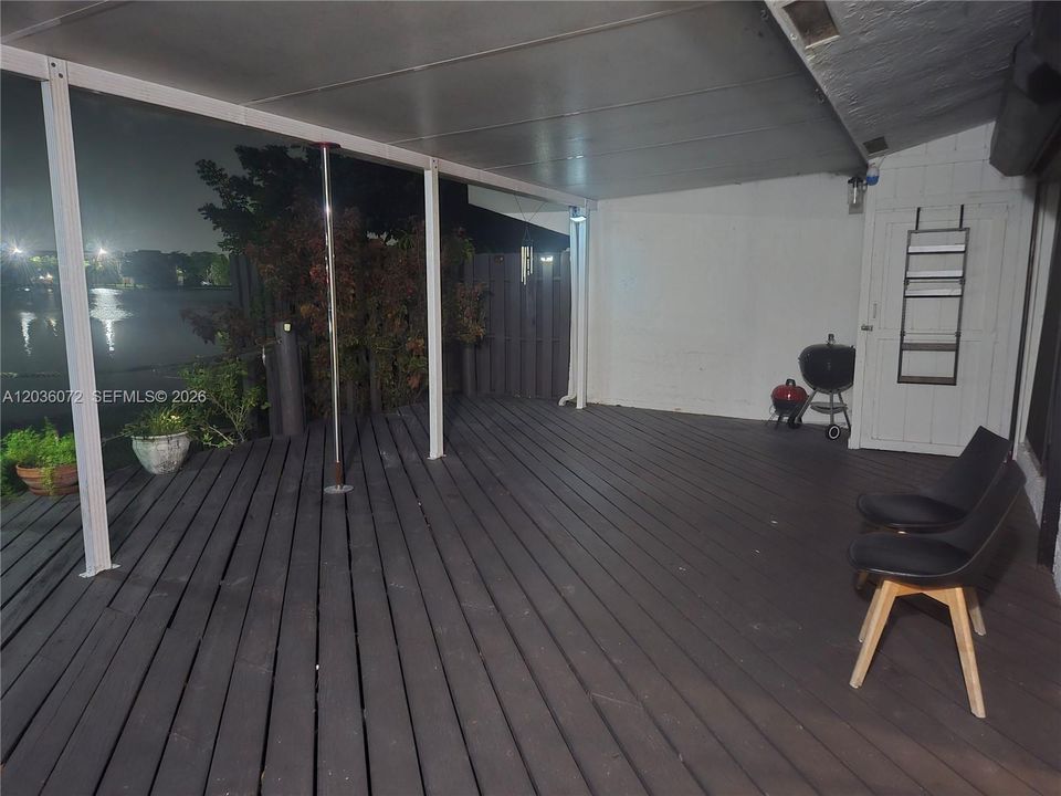 For Rent: $3,300 (3 beds, 2 baths, 1580 Square Feet)