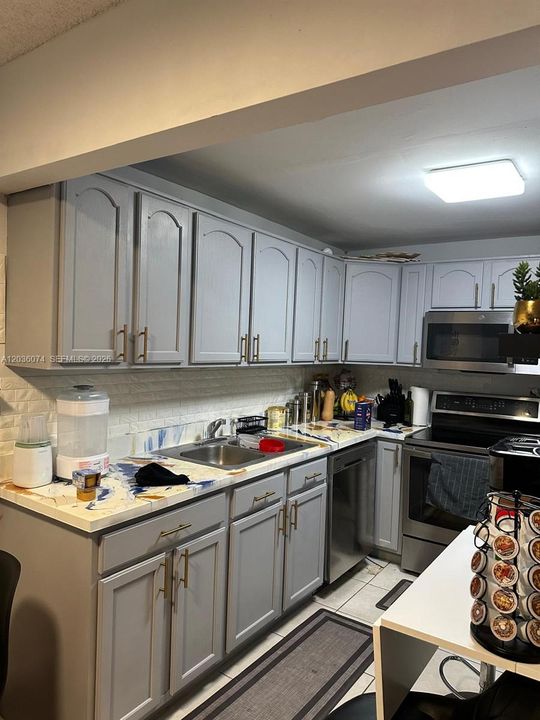 En Renta: $2,400 (2 camas, 2 baños, 1020 Pies cuadrados)