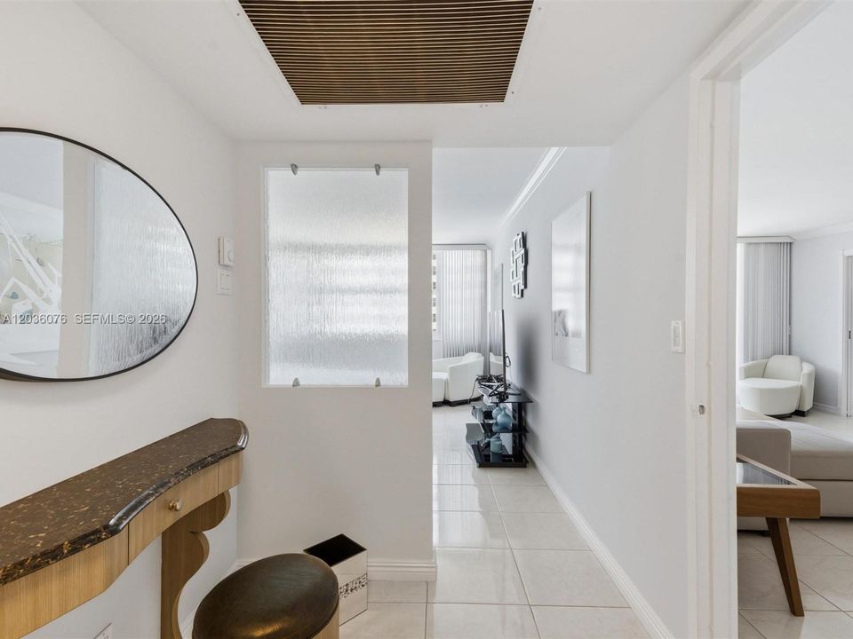 For Sale: $638,000 (2 beds, 2 baths, 1248 Square Feet)