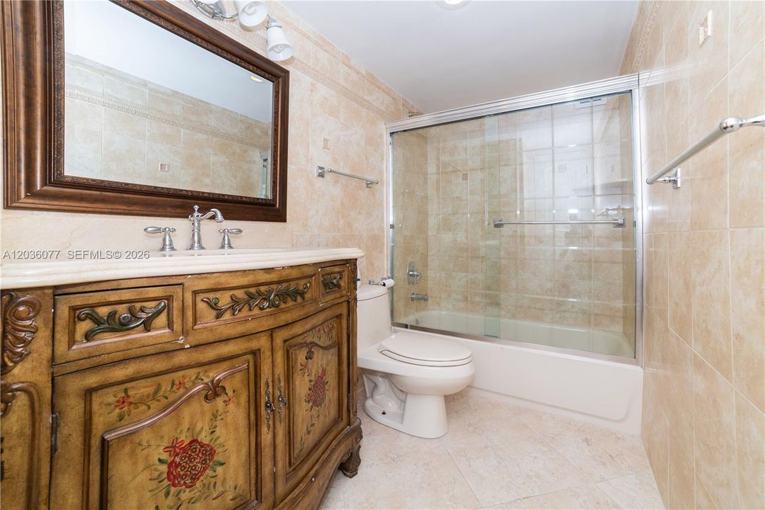 For Rent: $4,200 (2 beds, 2 baths, 1440 Square Feet)