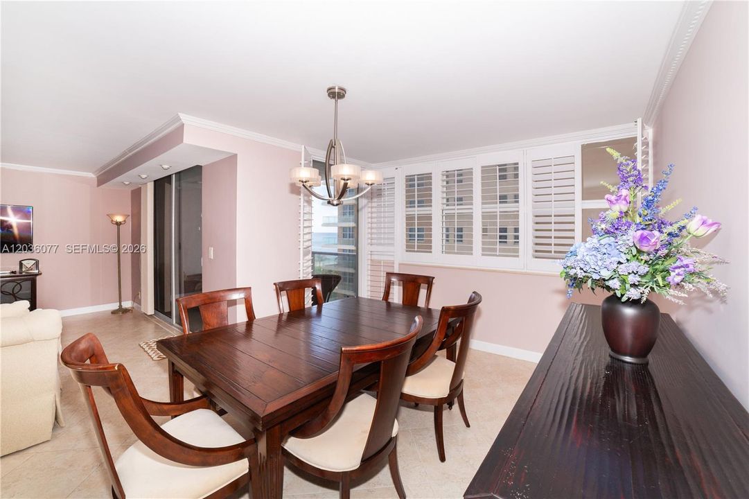 For Rent: $4,200 (2 beds, 2 baths, 1440 Square Feet)
