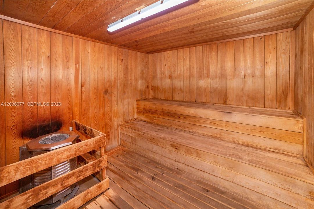 For Rent: $4,200 (2 beds, 2 baths, 1440 Square Feet)