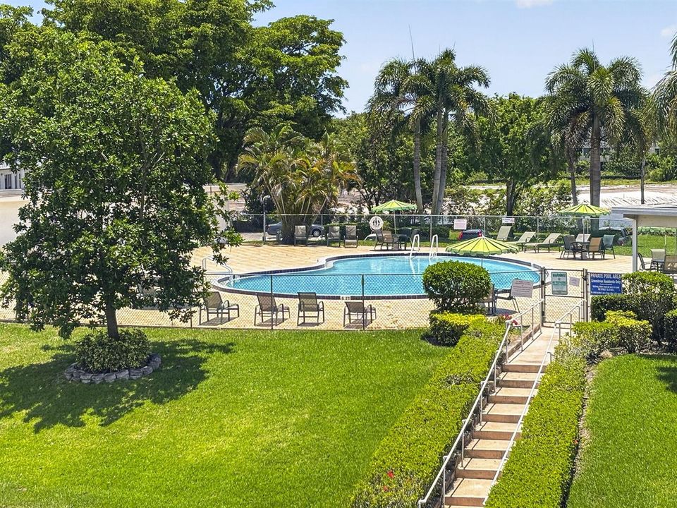Greenbrier pool
