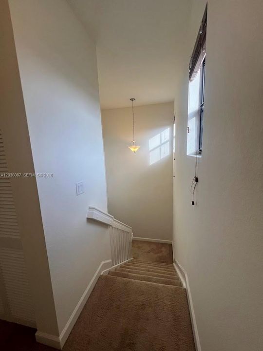For Sale: $660,000 (5 beds, 3 baths, 3196 Square Feet)