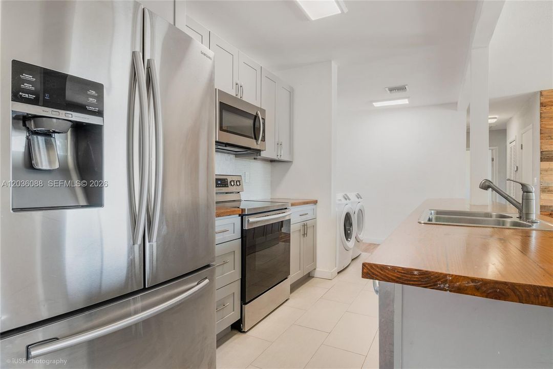 En Venta: $620,000 (4 camas, 3 baños, 1538 Pies cuadrados)