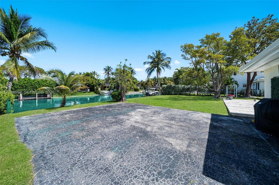 En Venta: $10,900,000 (3 camas, 2 baños, 2322 Pies cuadrados)