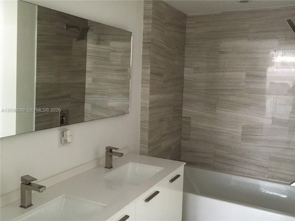 В аренду: $2,950 (1 спален, 1 ванн, 644 Квадратных фут)