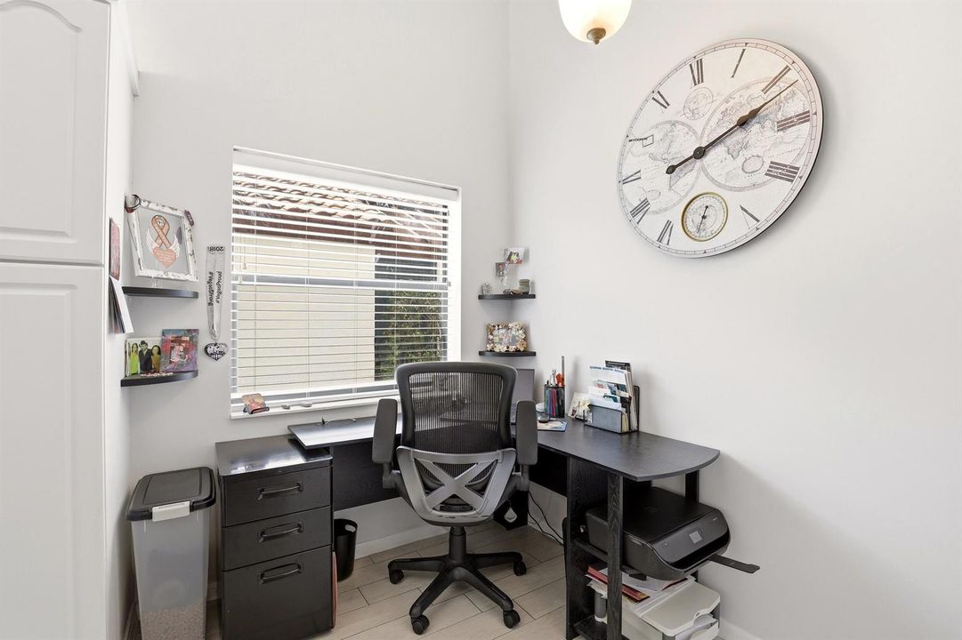 Kitchen/Office
