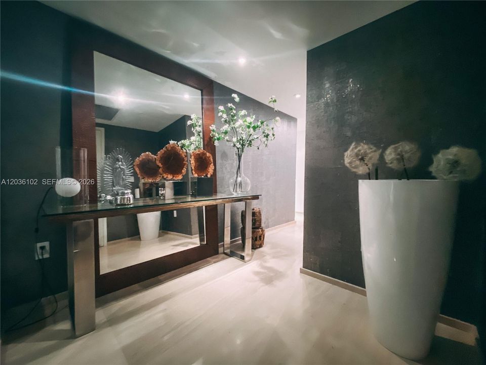 En Venta: $1,800,000 (3 camas, 2 baños, 1977 Pies cuadrados)
