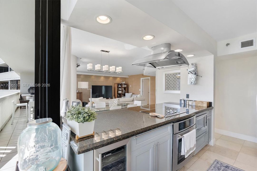 For Sale: $669,000 (3 beds, 2 baths, 1520 Square Feet)