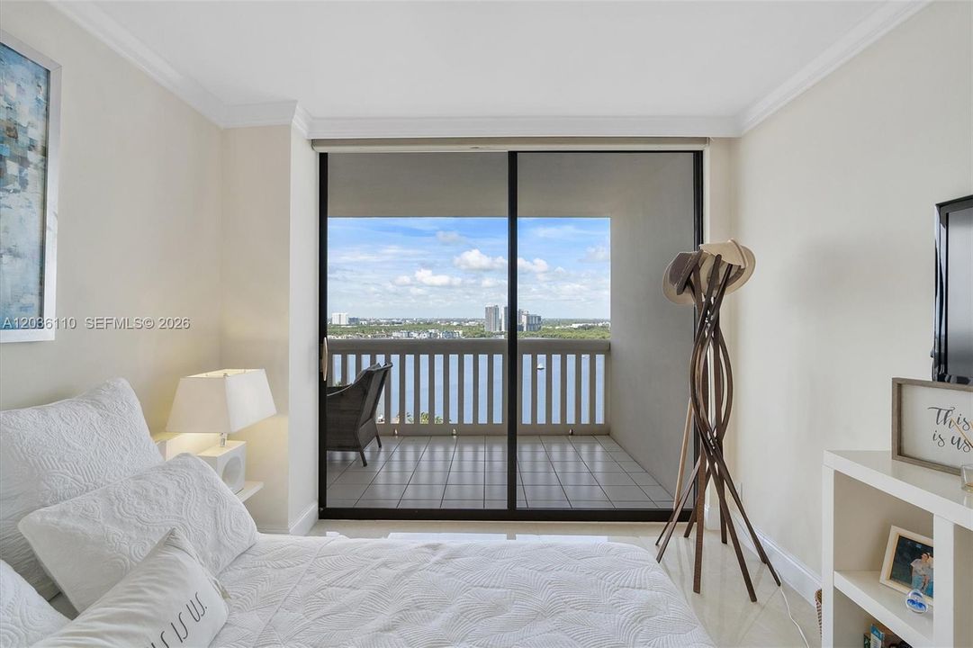 For Sale: $669,000 (3 beds, 2 baths, 1520 Square Feet)