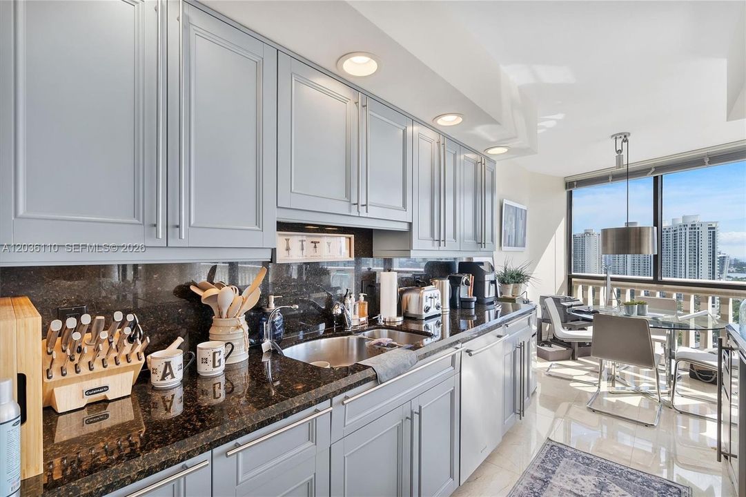 For Sale: $669,000 (3 beds, 2 baths, 1520 Square Feet)