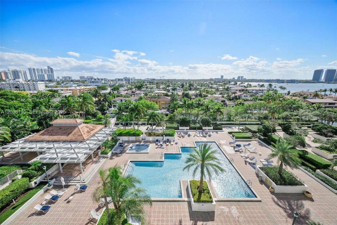 For Sale: $669,000 (3 beds, 2 baths, 1520 Square Feet)
