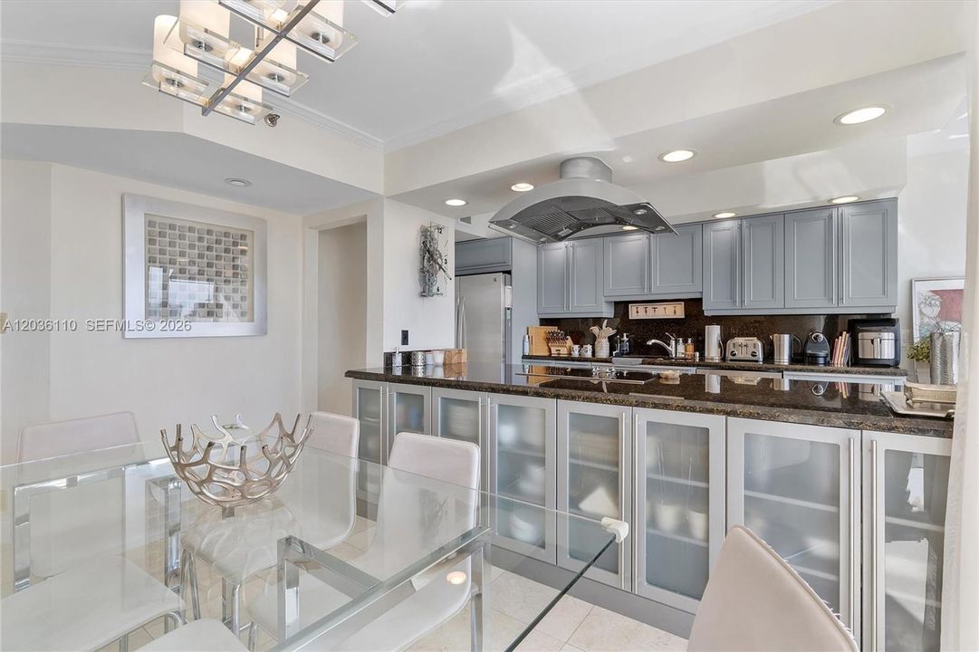 For Sale: $669,000 (3 beds, 2 baths, 1520 Square Feet)