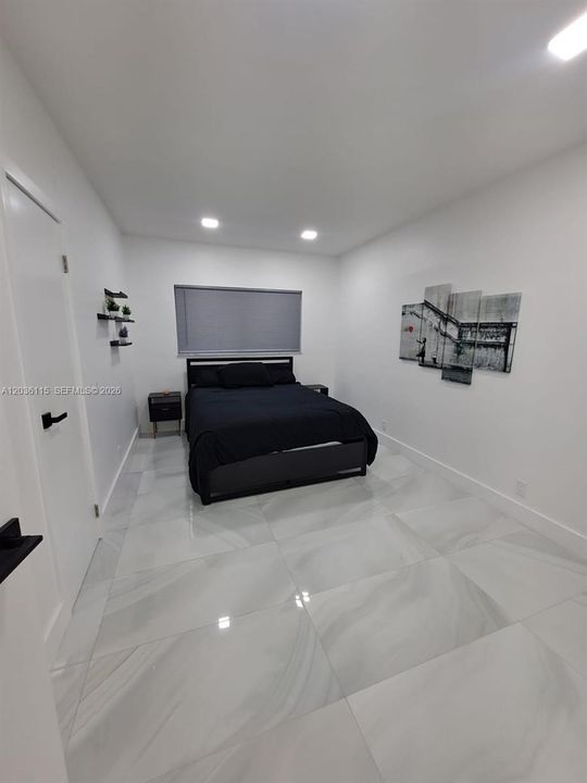 En Renta: $4,600 (3 camas, 2 baños, 1704 Pies cuadrados)