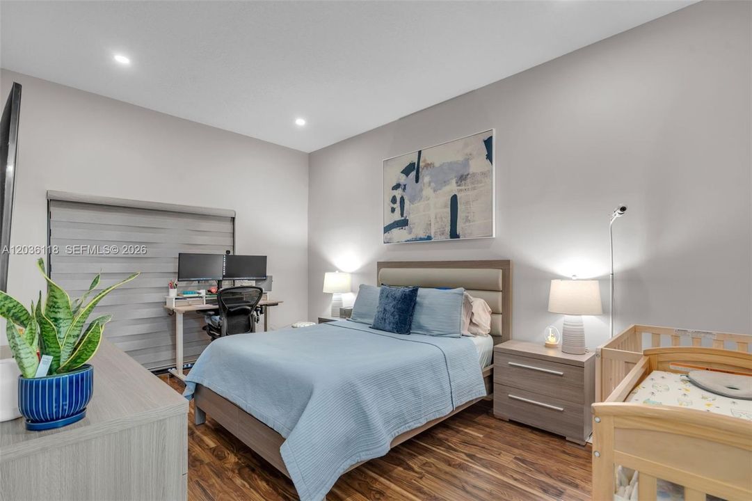 En Venta: $320,000 (2 camas, 2 baños, 1000 Pies cuadrados)