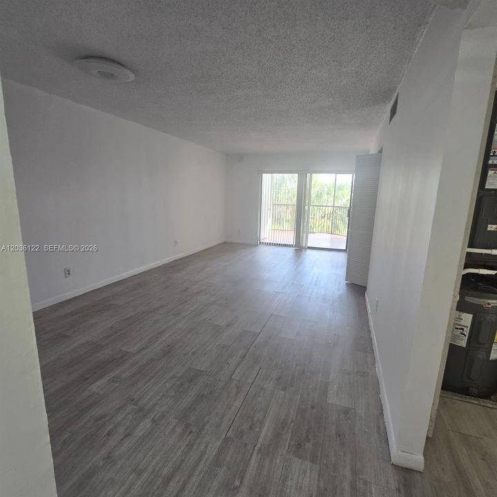 En Venta: $210,000 (2 camas, 2 baños, 820 Pies cuadrados)