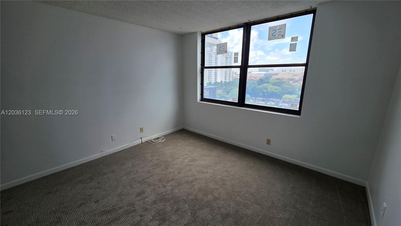 En Venta: $246,000 (1 camas, 1 baños, 918 Pies cuadrados)