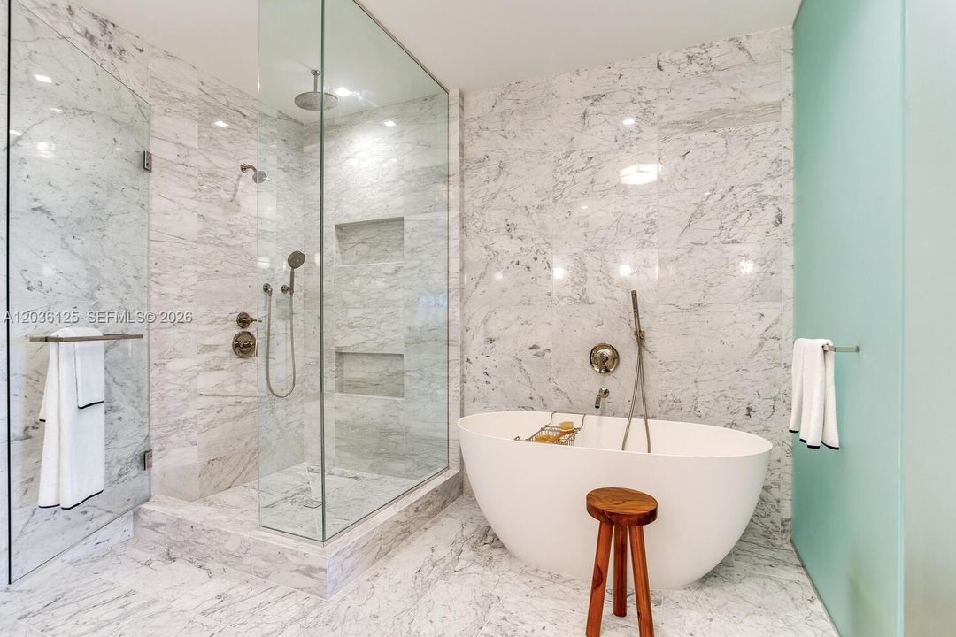 For Sale: $3,750,000 (4 beds, 4 baths, 3370 Square Feet)