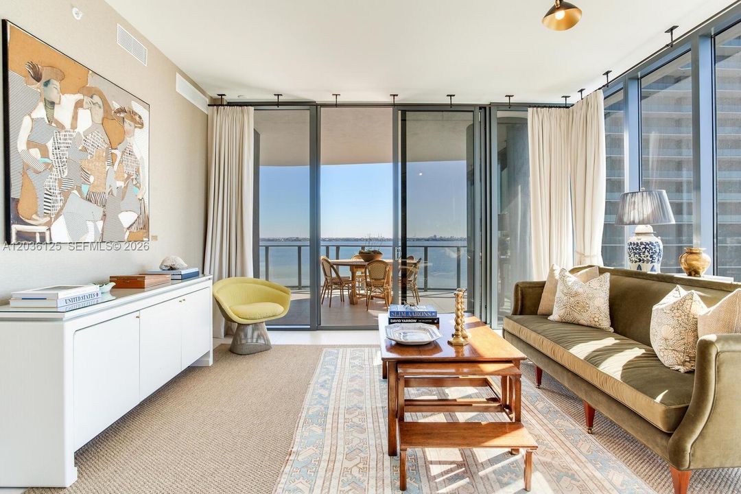 For Sale: $3,750,000 (4 beds, 4 baths, 3370 Square Feet)