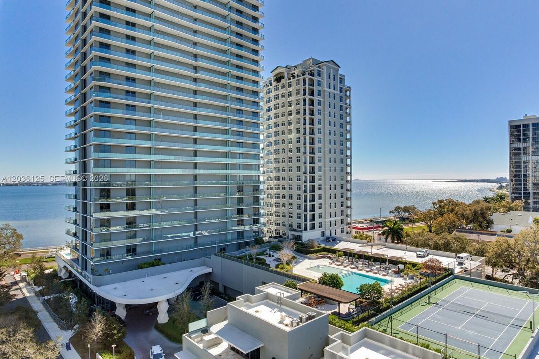 For Sale: $3,750,000 (4 beds, 4 baths, 3370 Square Feet)