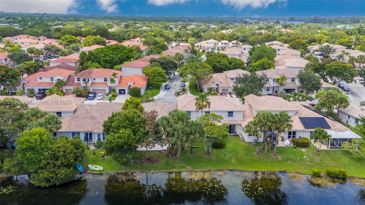 For Rent: $3,400 (3 beds, 2 baths, 1360 Square Feet)