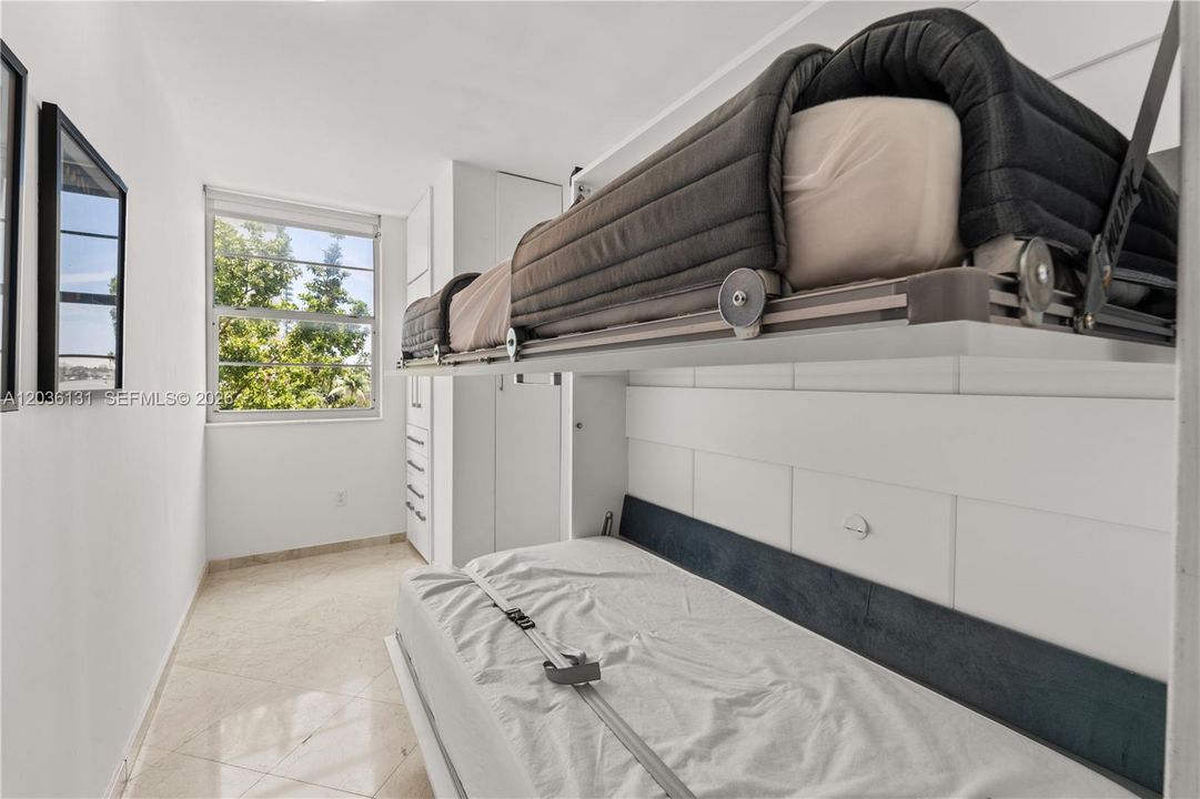 For Rent: $6,750 (3 beds, 2 baths, 1830 Square Feet)