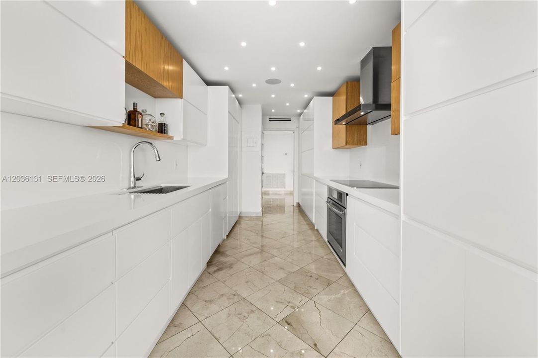 For Rent: $6,750 (3 beds, 2 baths, 1830 Square Feet)