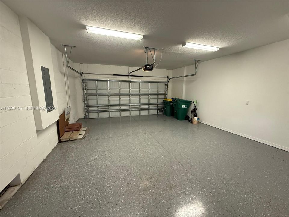 En Renta: $5,500 (4 camas, 2 baños, 2646 Pies cuadrados)