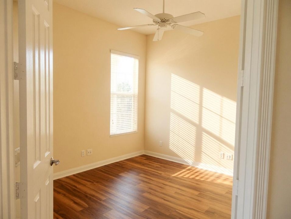 Bedroom 2 grok