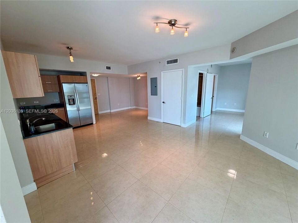 En Renta: $2,699 (1 camas, 1 baños, 768 Pies cuadrados)