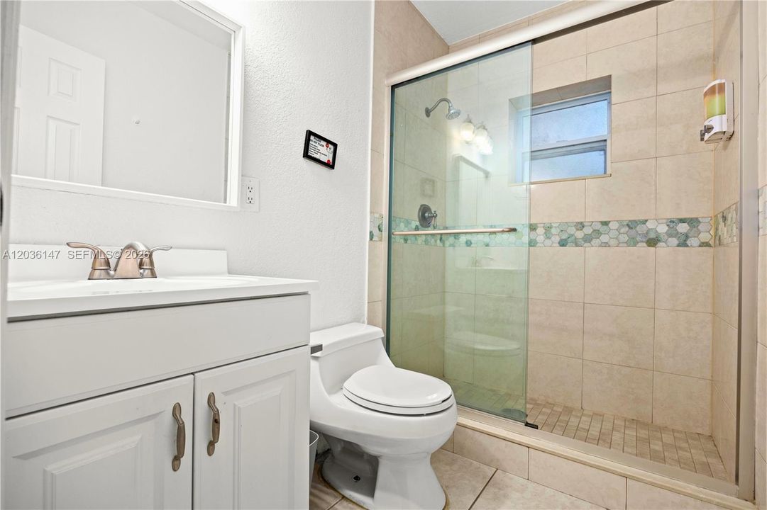 For Sale: $784,000 (4 beds, 4 baths, 2150 Square Feet)