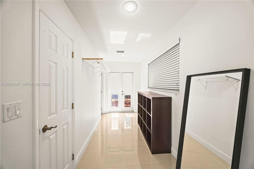 For Sale: $784,000 (4 beds, 4 baths, 2150 Square Feet)