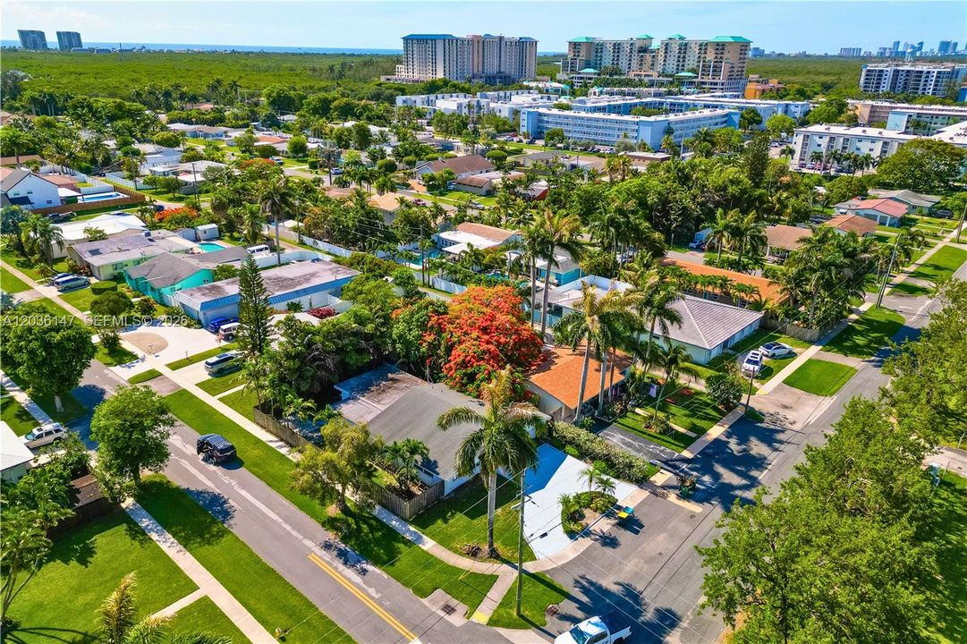 For Sale: $784,000 (4 beds, 4 baths, 2150 Square Feet)
