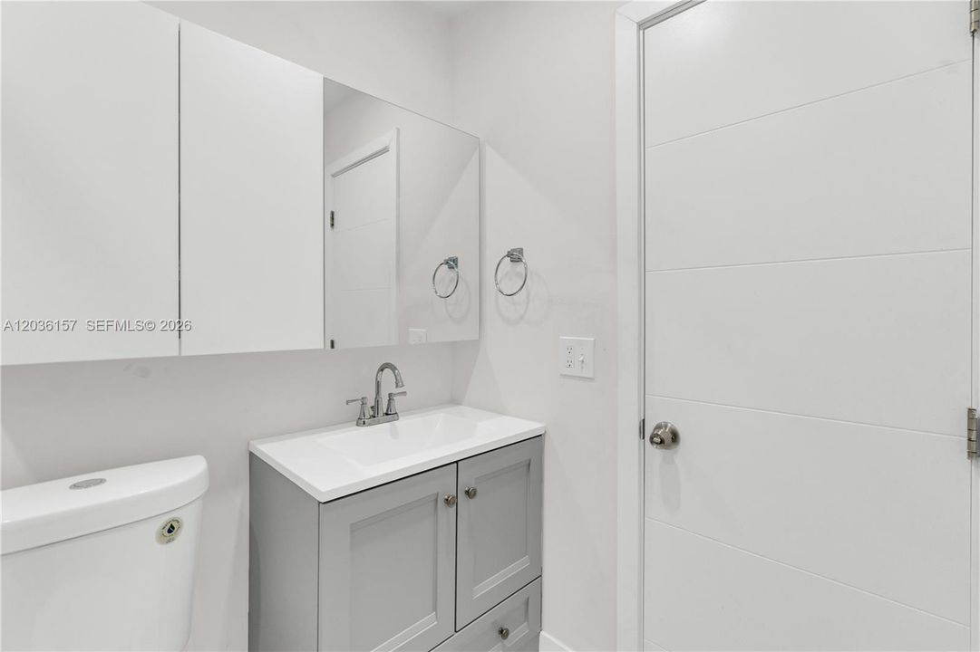 На продажу: $575,000 (4 спален, 3 ванн, 1722 Квадратных фут)