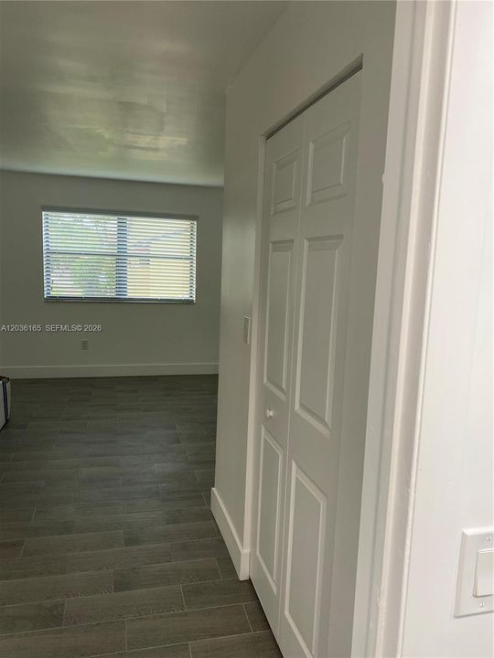 For Rent: $2,300 (2 beds, 2 baths, 896 Square Feet)