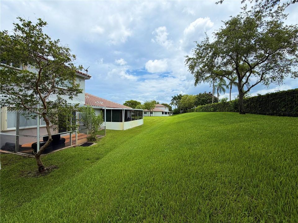 На продажу: $406,000 (2 спален, 2 ванн, 1361 Квадратных фут)