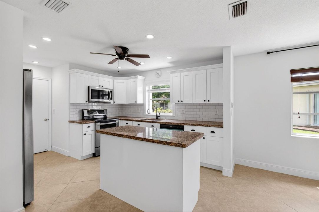 Open Kitchen