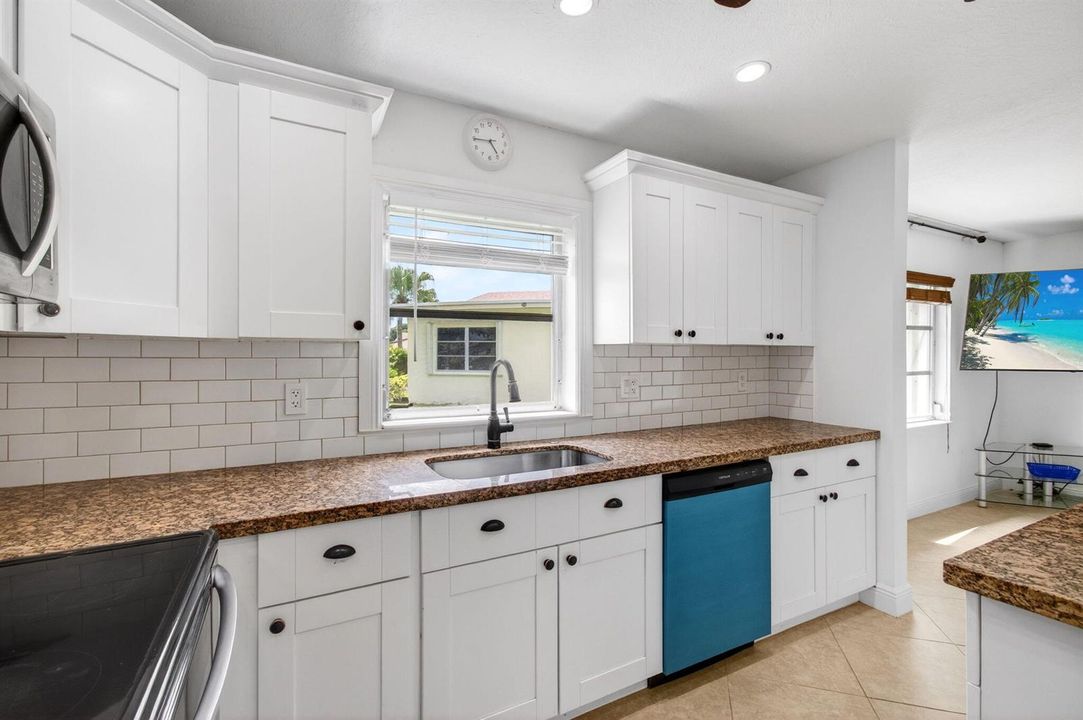 Open Kitchen