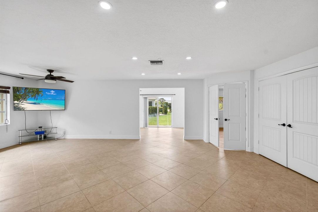 Living / Dining Room