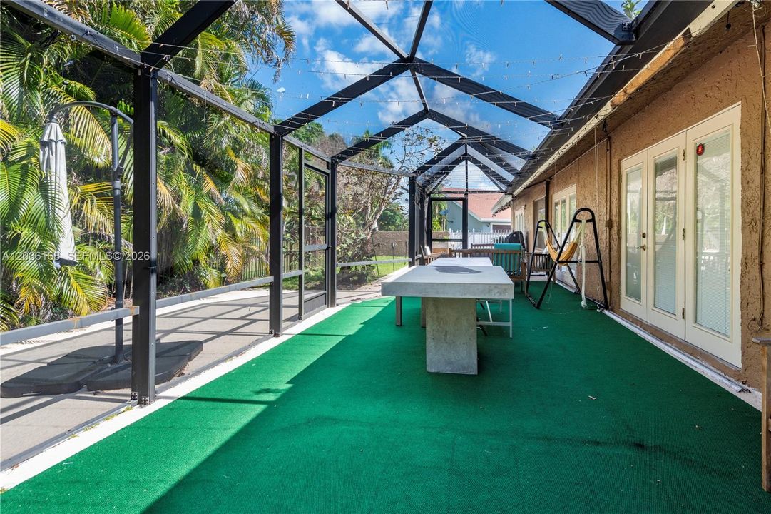 En Renta: $5,500 (4 camas, 3 baños, 2507 Pies cuadrados)